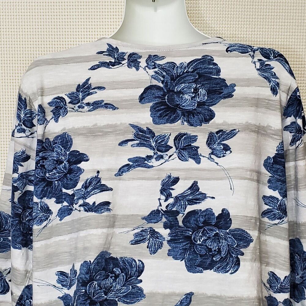 Chicos Top Womens 3  Extra Large White Knit Striped Floral Pullover 3/4 Sleeve - Picture 5 of 9